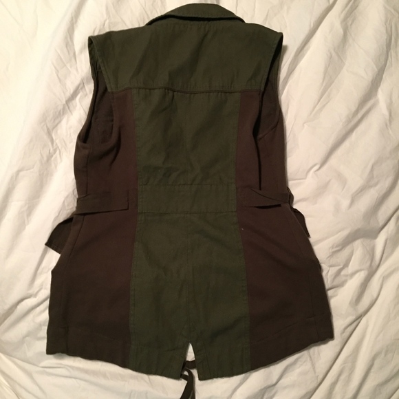 American Rag Green Utility Vest - Picture 5 of 5